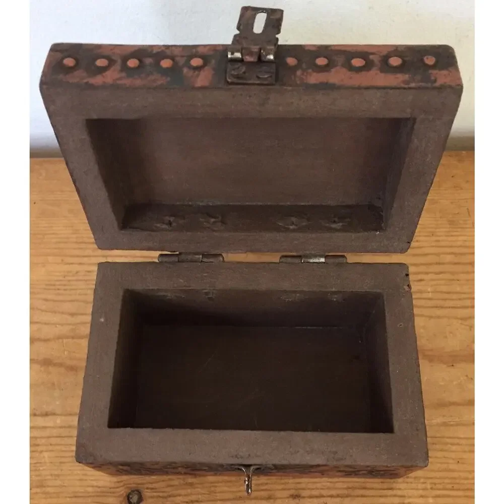 Vtg Primitive Style Copper Emobssed Bird Flower Trinket Jewelry Recipe Card Box